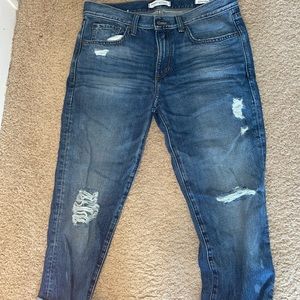 Banana Republic blue boyfriend jeans, size 27
